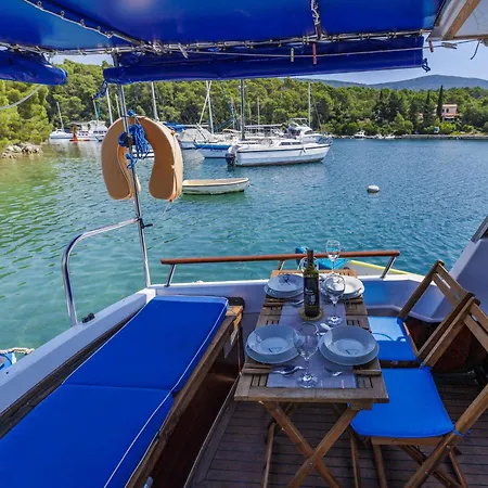 Nova Natalina By Interhome Tatil Evi Koromačno