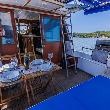 Tatil Evi Nova Natalina By Interhome
