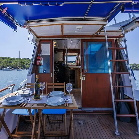 Nova Natalina By Interhome *